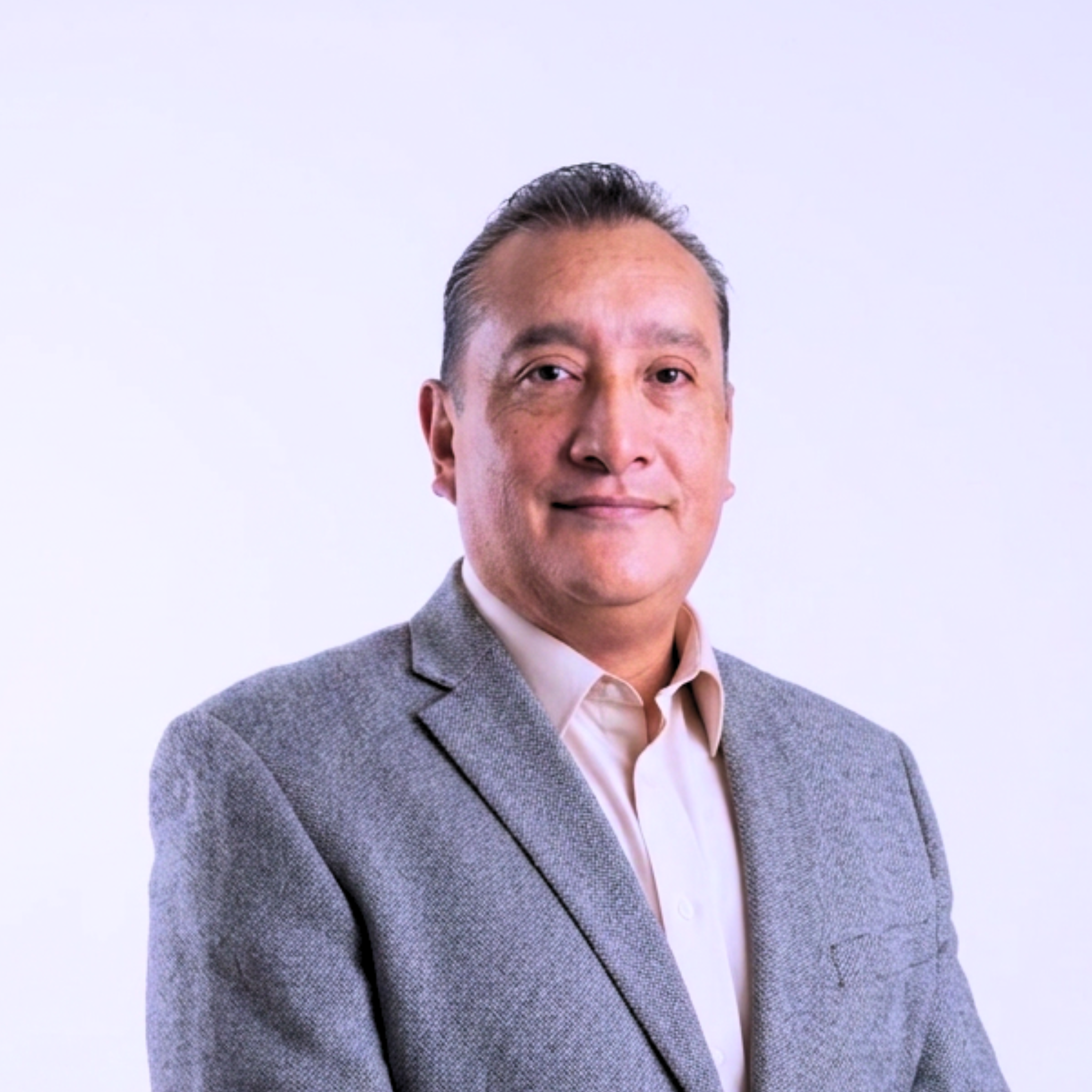 Mtro. Guillermo Palencia